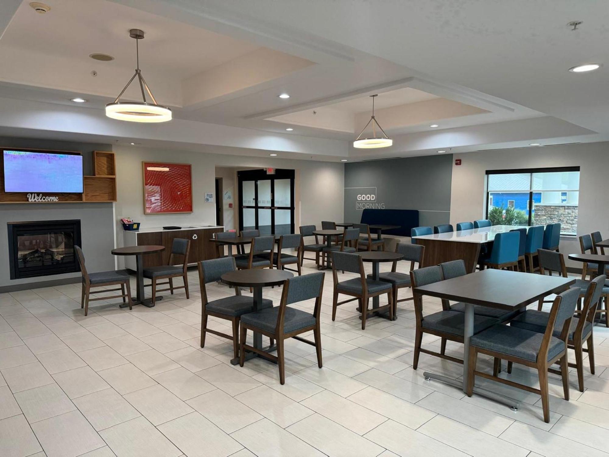 Holiday Inn Express & Suites Ripley By Ihg Экстерьер фото